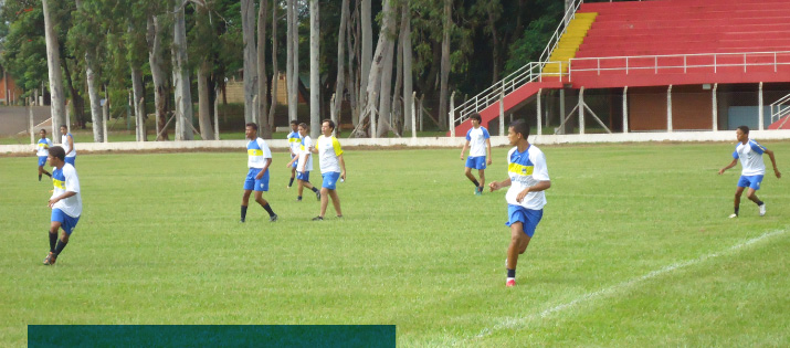 SÃO MARTINHO PROMOVE PROJETO “ESCOLA DE FUTEBOL” EM PRADÓPOLIS