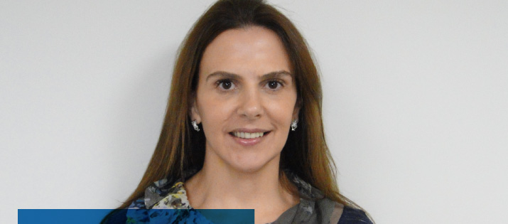 Marcia Cubas é a Diretora de Recursos Humanos, Jurídico e Sustentabilidade do Grupo