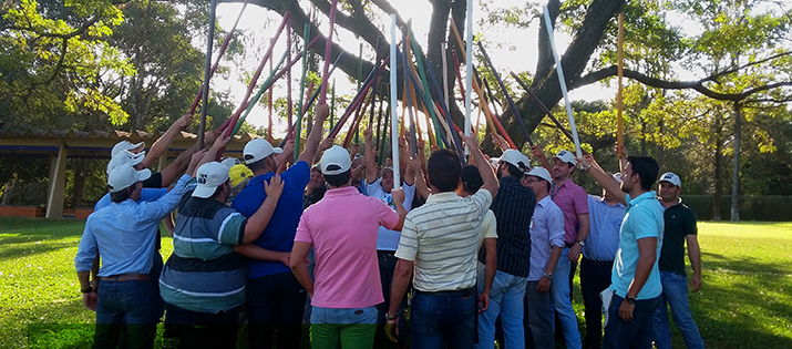 Parceiros e produtores de cana participam de treinamento